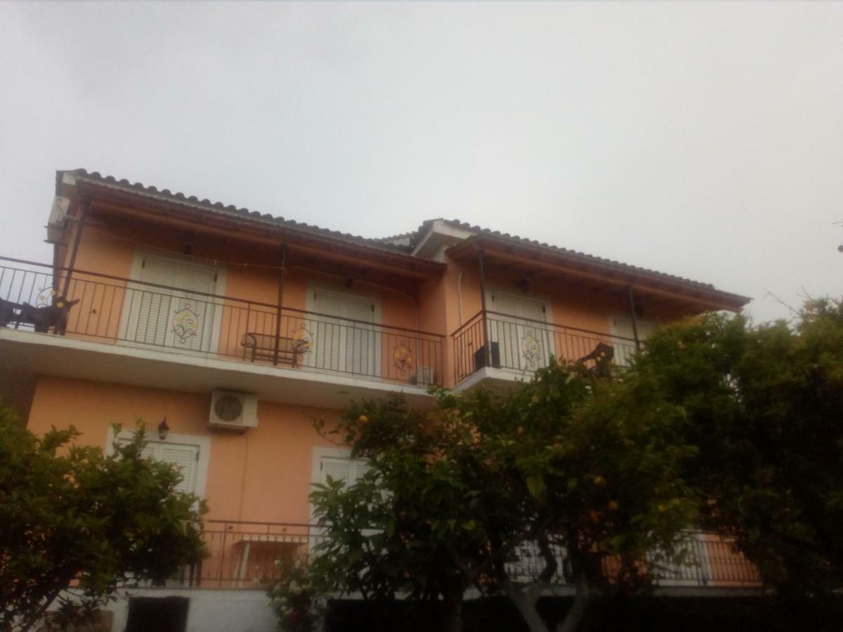 Maria'S Paradise Astrakeri Exterior foto